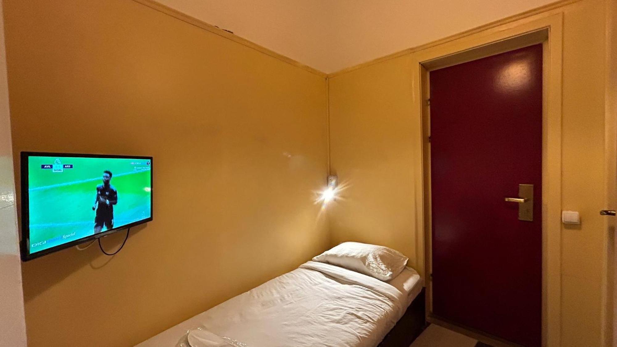 Central Accommodation Budget By Hr Bucarest Exterior foto